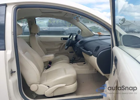 2008 Volkswagen New Beetle S/Se z USA, uszkodzony, nr VIN 3VWRG31C18M506150